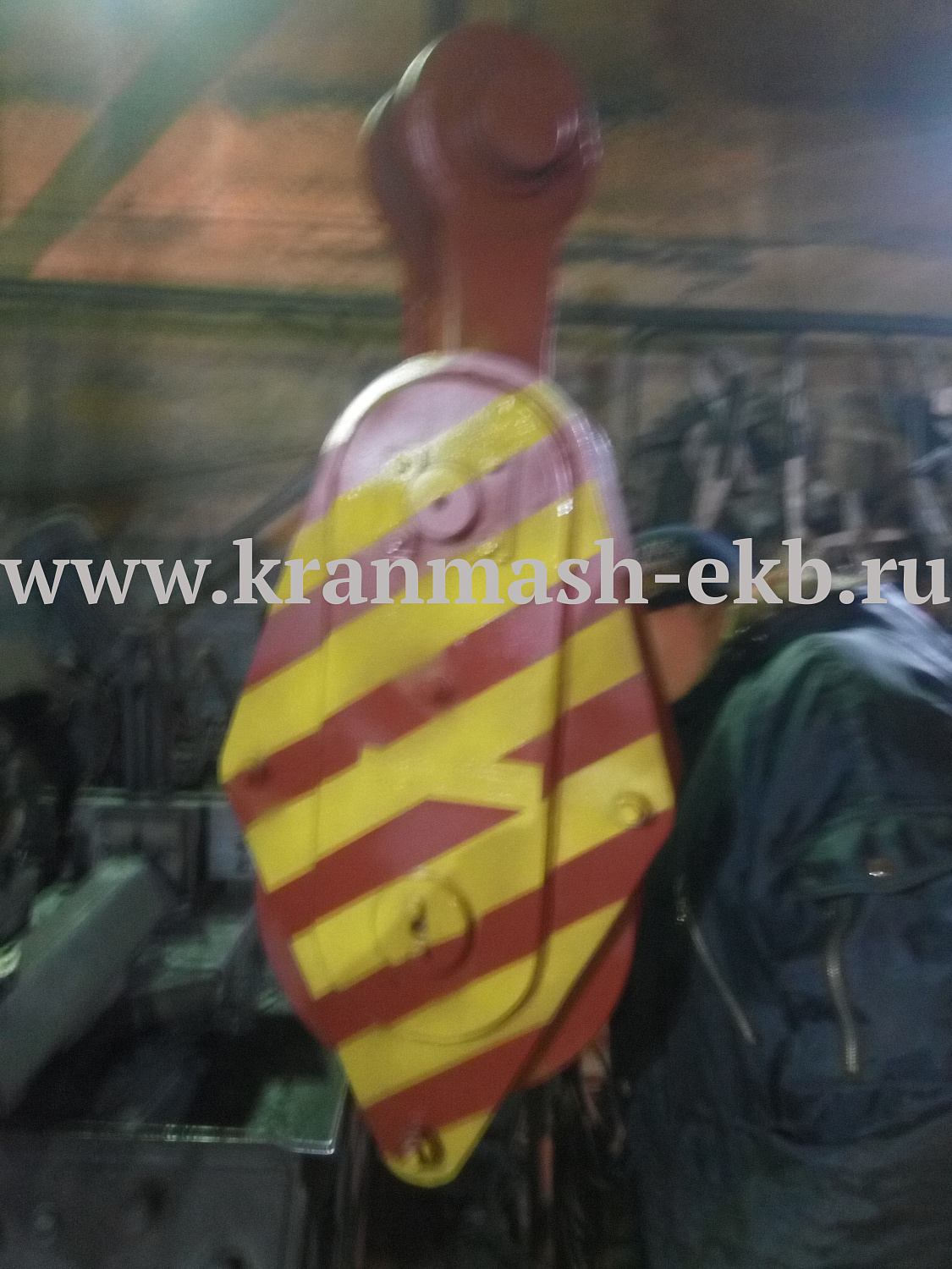 Крюковая подвеска Россия, Крюковая подвеска Болгария